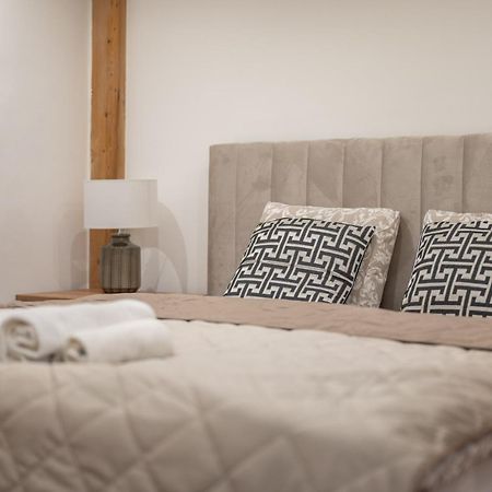 Deluxe And Cozy City Center Suite For 8Ppl Budapest Exterior photo
